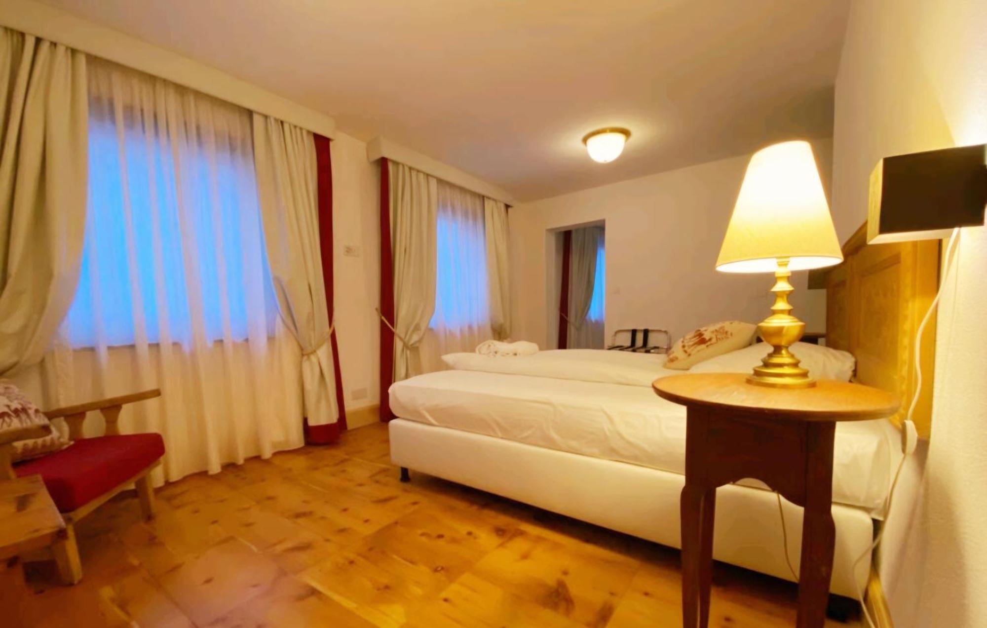 Chesa Bernina Apartment Samedan Exterior photo